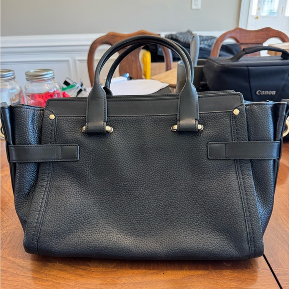 Coach Swagger 30 Black Pebbled Leather with Gold Hardware - Picture 2 of 11